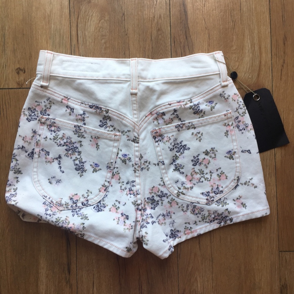 NWT RAG & BONE Ellie Floral print Denim Shorts - Picture 13 of 16